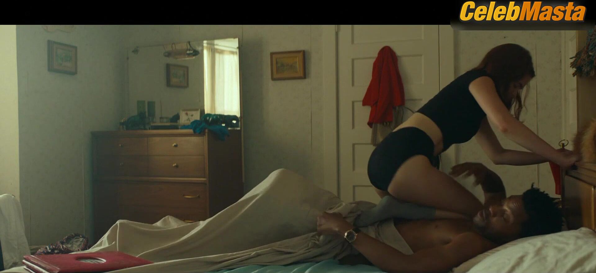 Zoey Deutch Underwear Scene From Buffaloed - Photo 1 of 5 photo 5