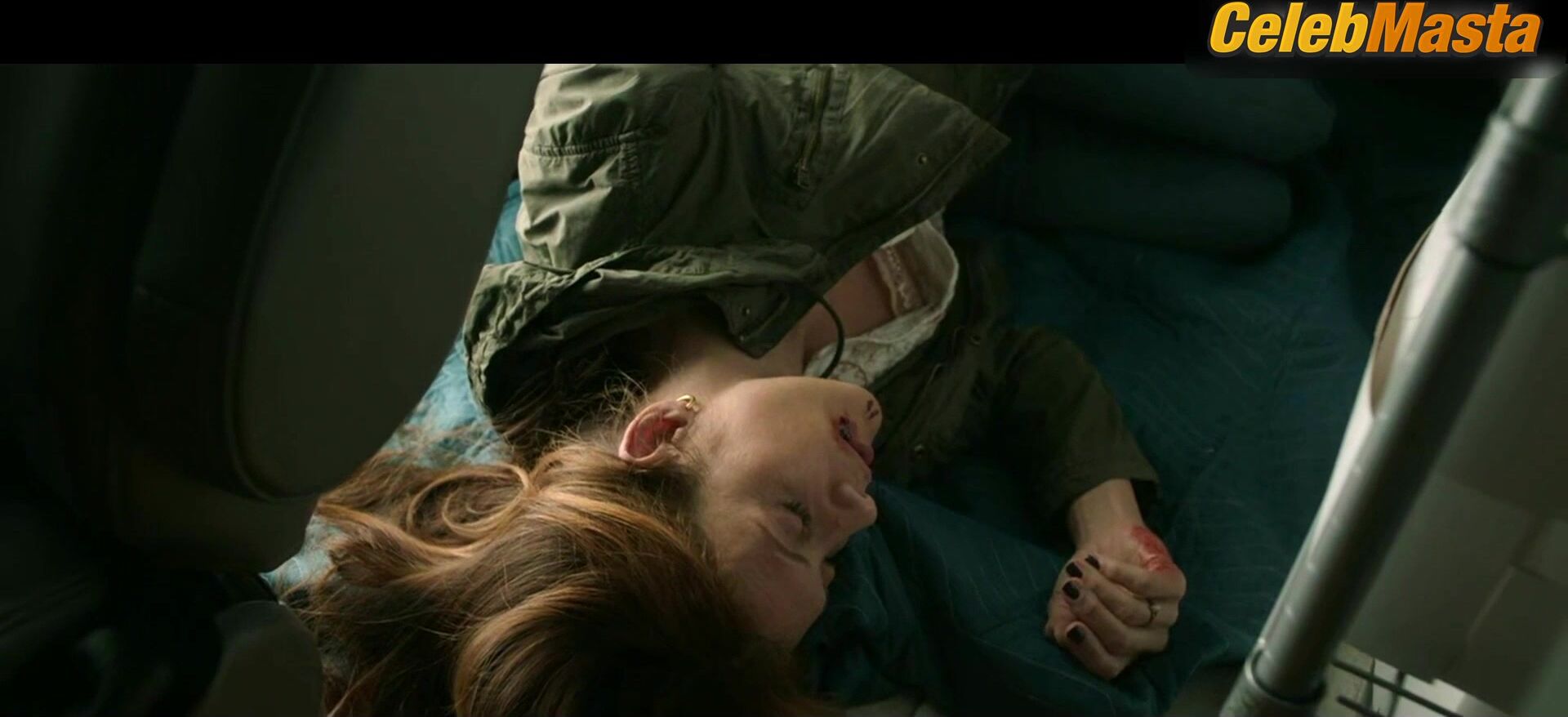 Kate Walsh ’s Underwear Scene From Honest Thief - Photo 2 of 5 photo 1