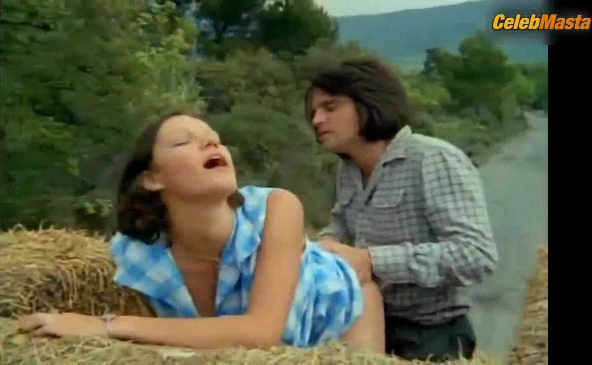 Brigitte Lahaie , Sylvie Dessartre And Julie Duchet Lesbian, - Photo 2 of 5 photo 5