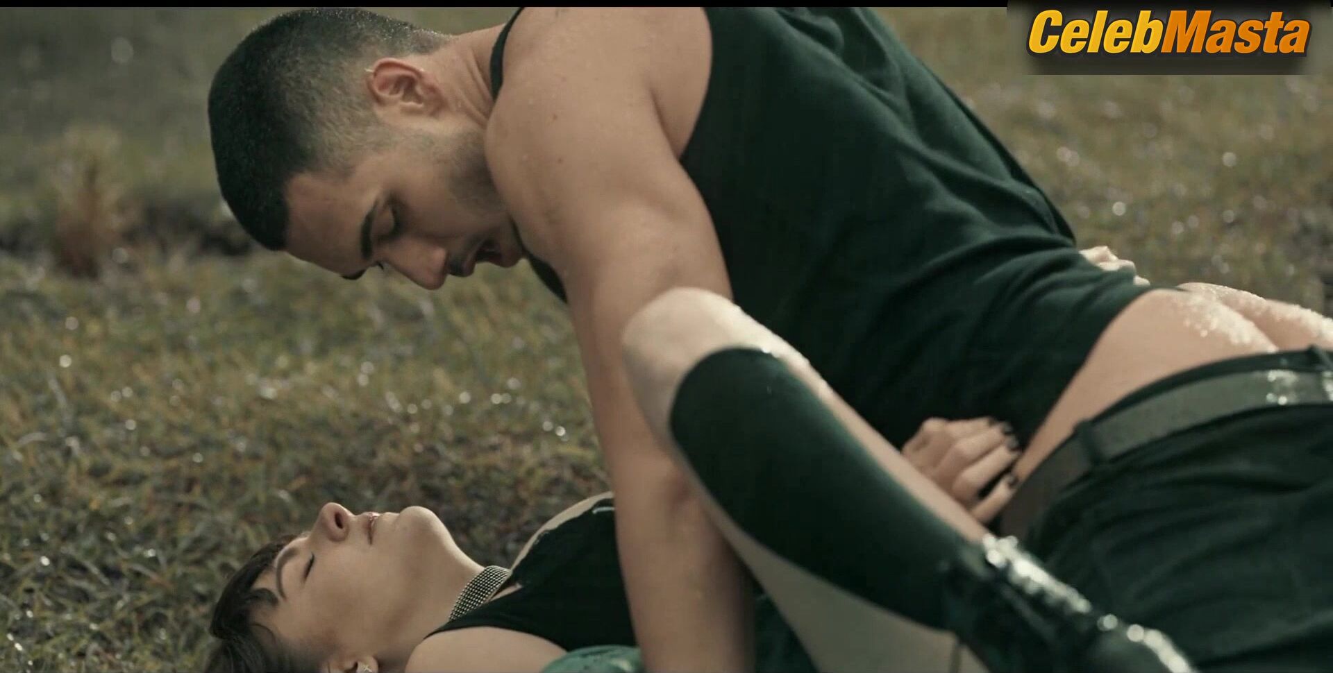 Regina Pavon ’s Hot Scene In Dark Desire - Photo 1 of 5 photo 5