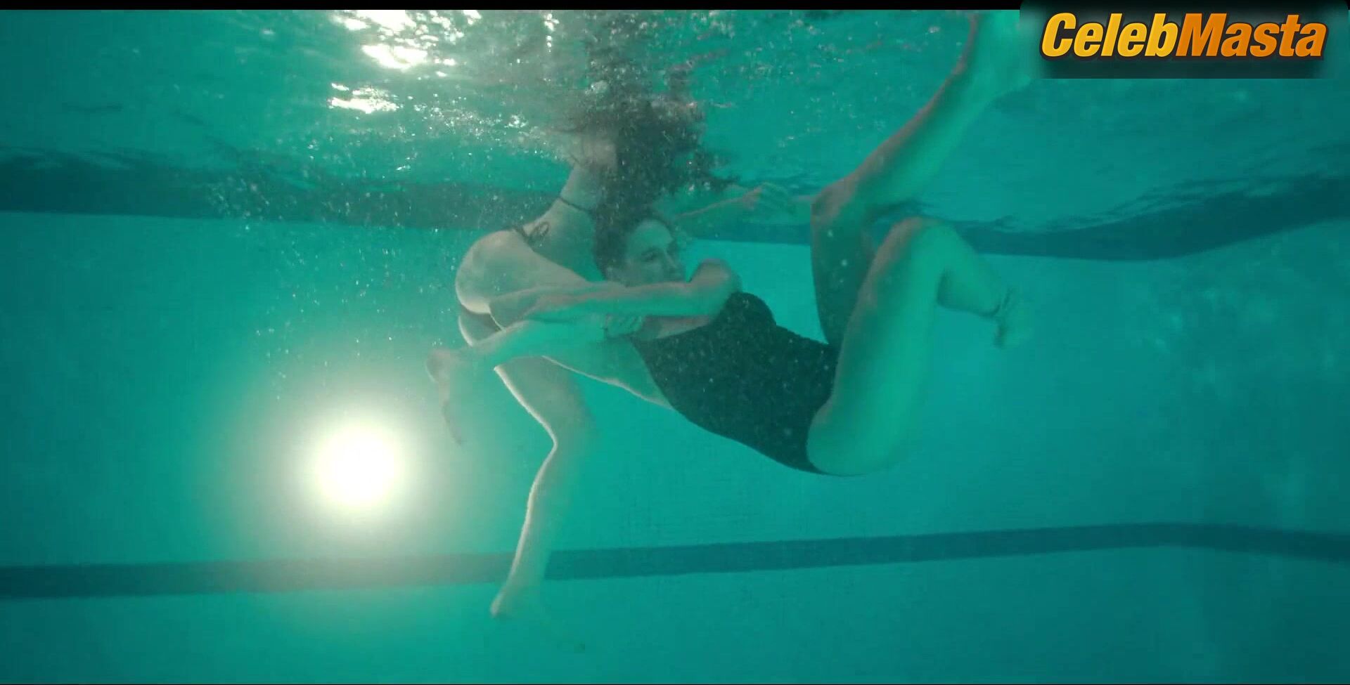 Regina Pavon Swimsuit Scene From Dark Desire - Photo 3 of 5 photo 4