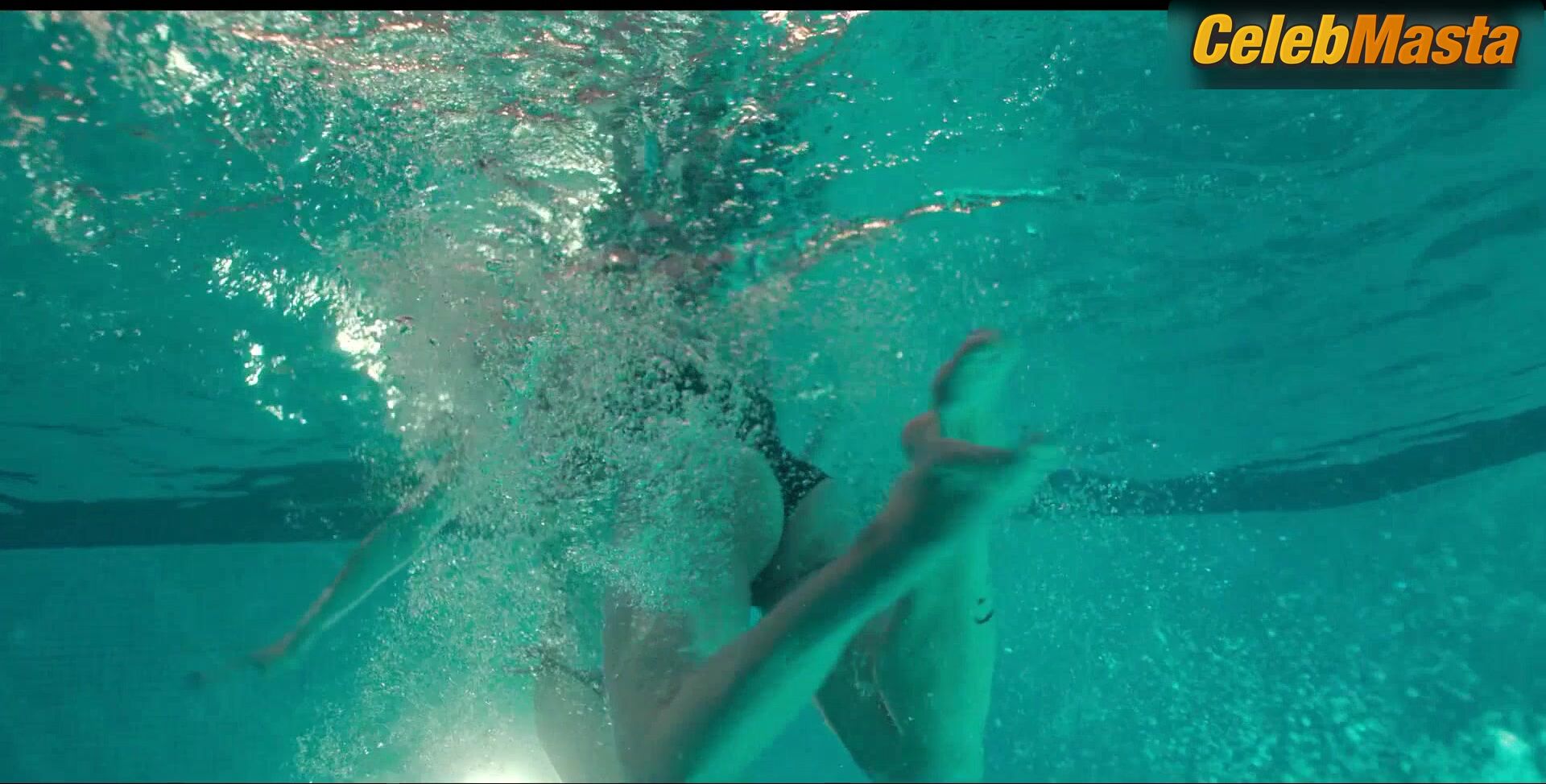 Regina Pavon Swimsuit Scene From Dark Desire - Photo 3 of 5 photo 5