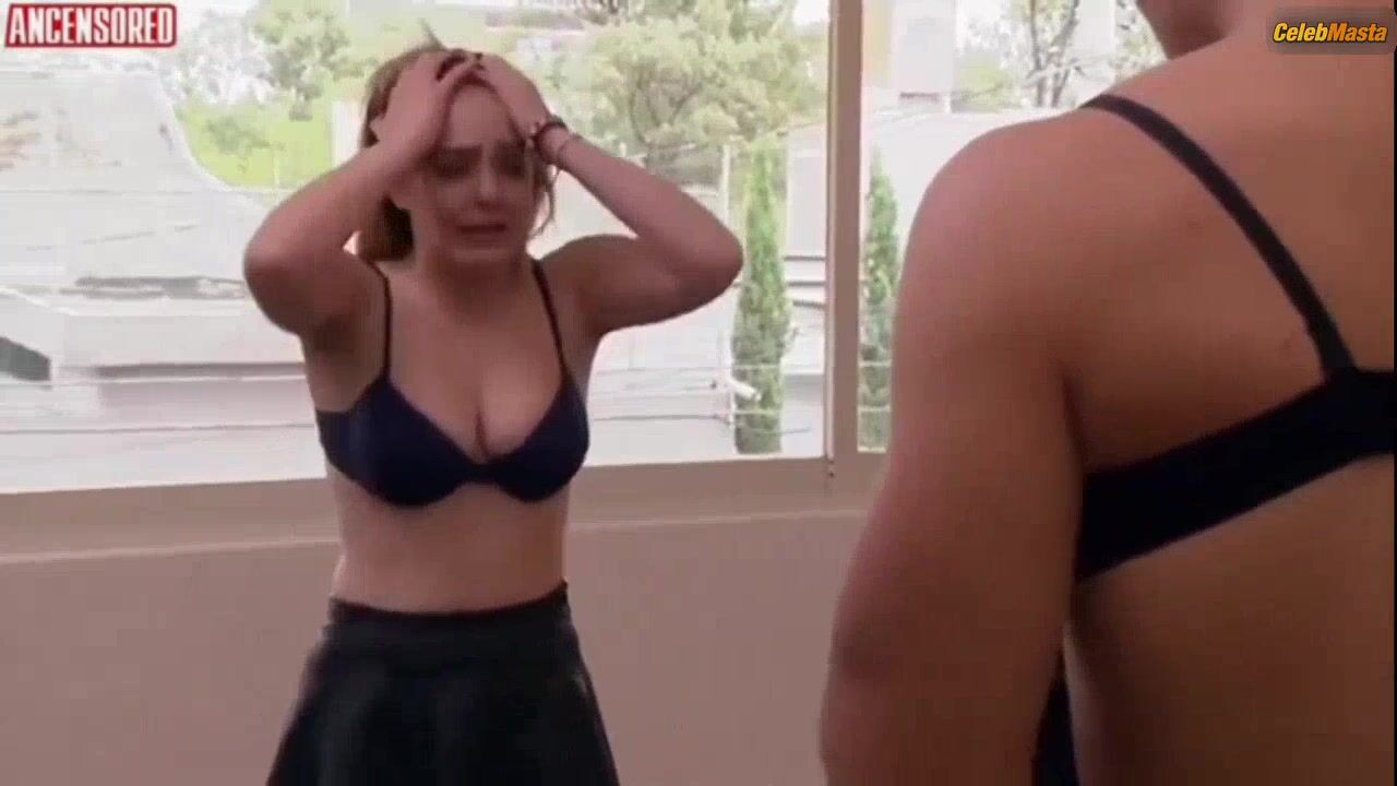 Regina Pavon Tits Scene From Como Dice El Dicho - Photo 2 of 5