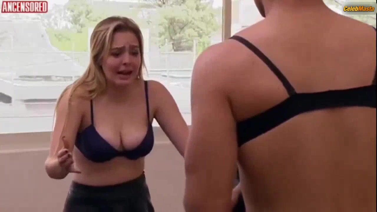 Regina Pavon Tits Scene From Como Dice El Dicho - Photo 2 of 5 photo 4
