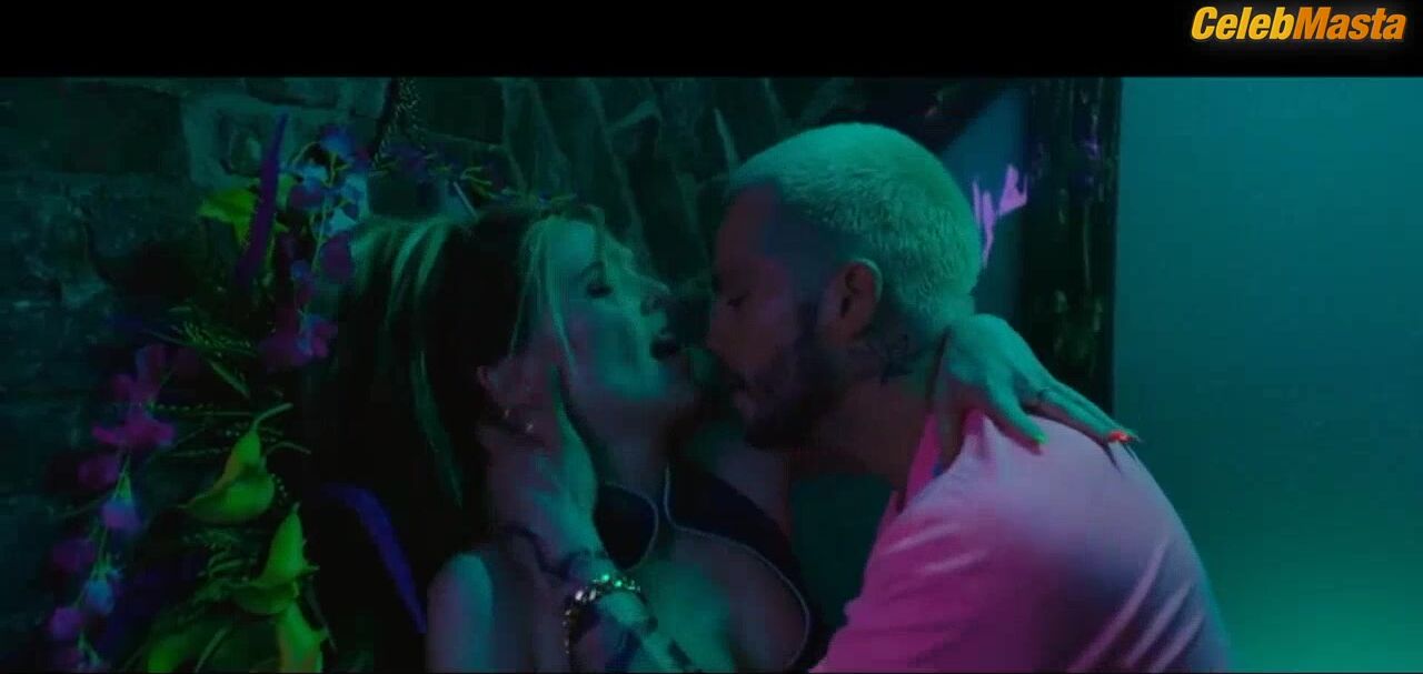 Zoey Deutch ’s Sexy Scene From Not Okay - Photo 1 of 5 photo 4