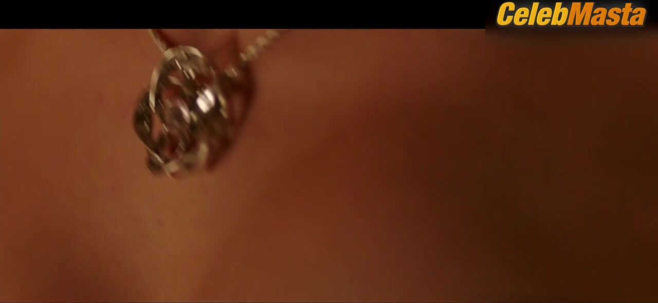 Zoey Deutch ’s Underwear Scene From Vampire Academy - Photo 1 of 5
