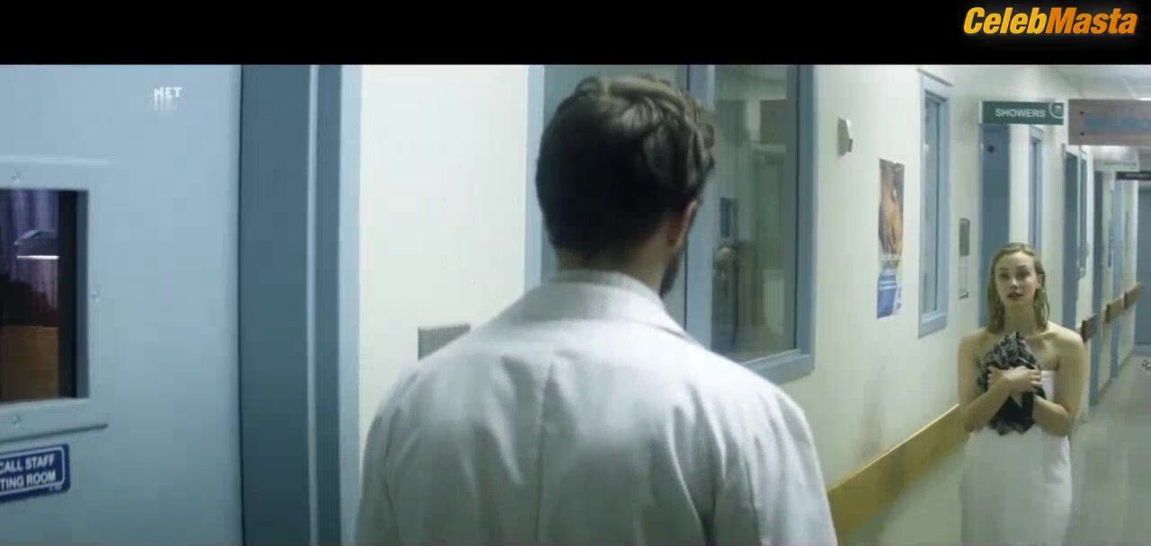 Sarah Gadon ’s Sexy Scene From The 9th Life Of - Photo 2 of 5 photo 1