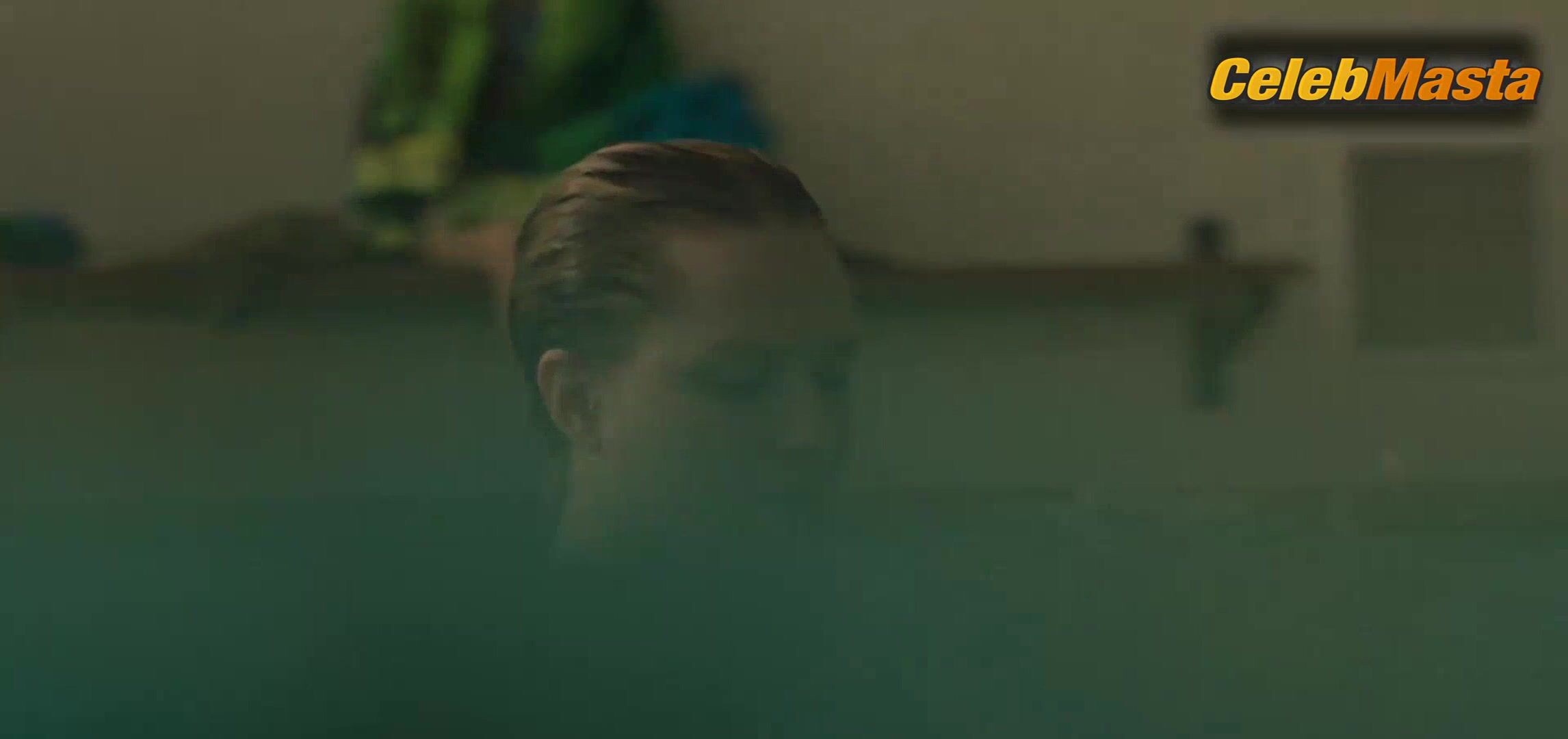 Evan Rachel Wood And Julia Sarah Stone’s Lesbian Scene - Photo 1 of 5 photo 2
