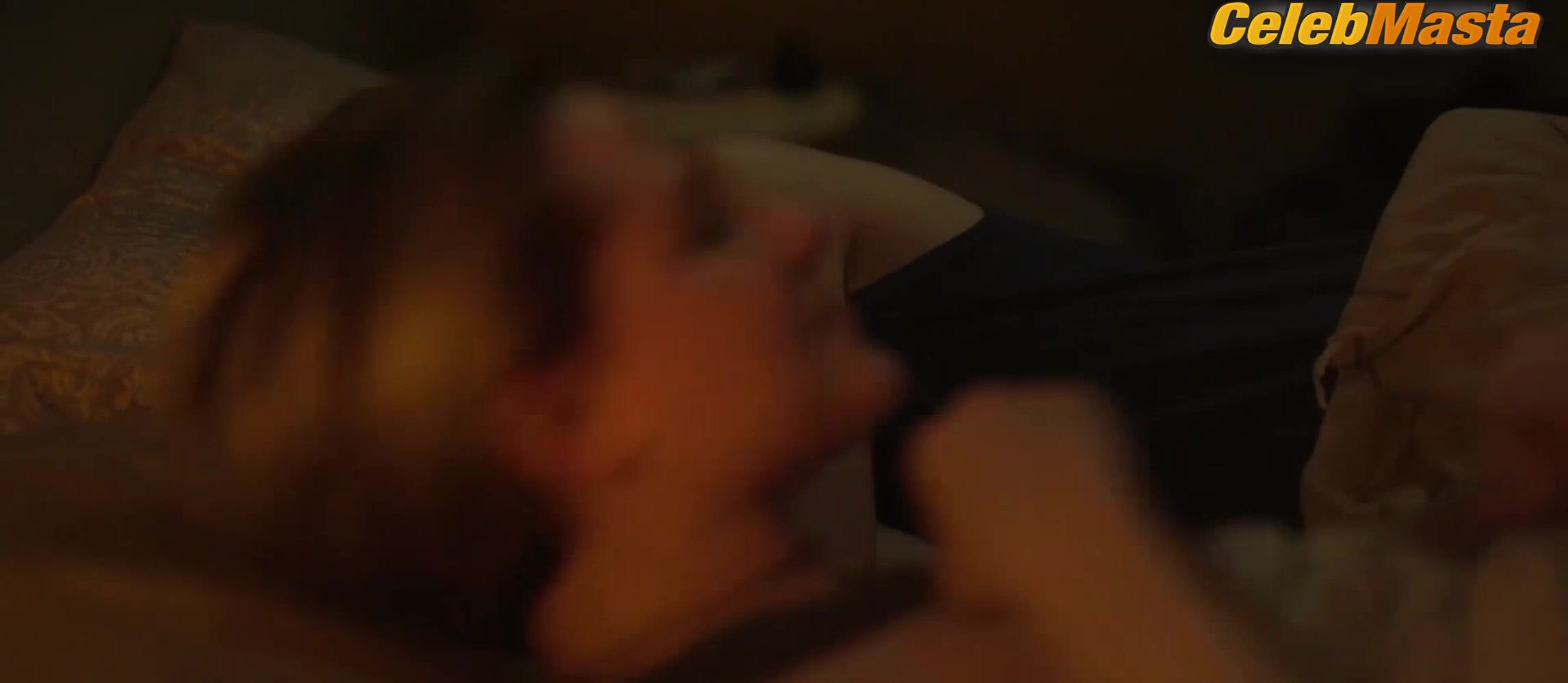 Evan Rachel Wood And Julia Sarah Stone’s Lesbian Scene - Photo 1 of 5 photo 4
