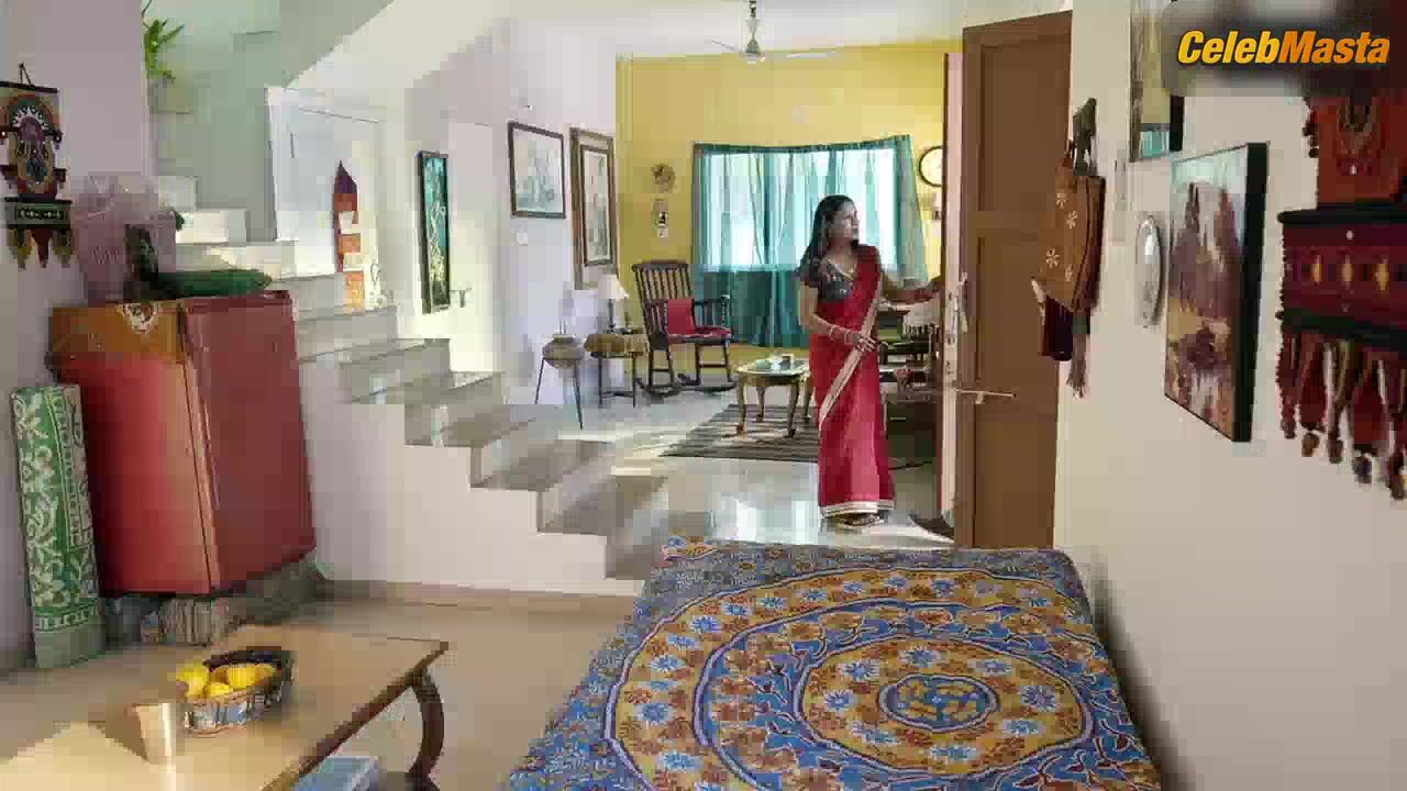 Muskaan Agarwal Shows Butt, Boobs Scene In Charmsukh : Live - Photo 2 of 5 photo 1