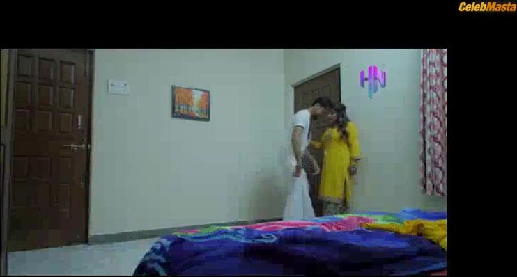 Muskaan Agarwal ’s Bikini Scene In Bindas - Photo 2 of 5 photo 5