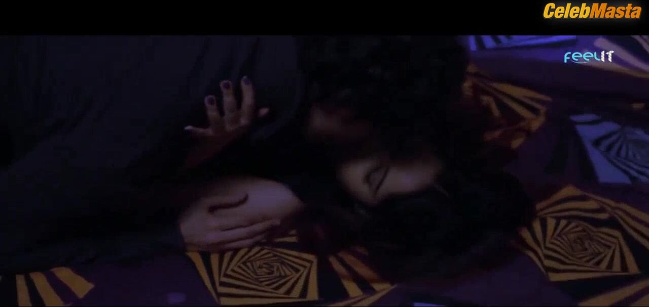 Priya Mishra ’s Sexy Scene From Kalakar 2 - Photo 2 of 5 photo 4