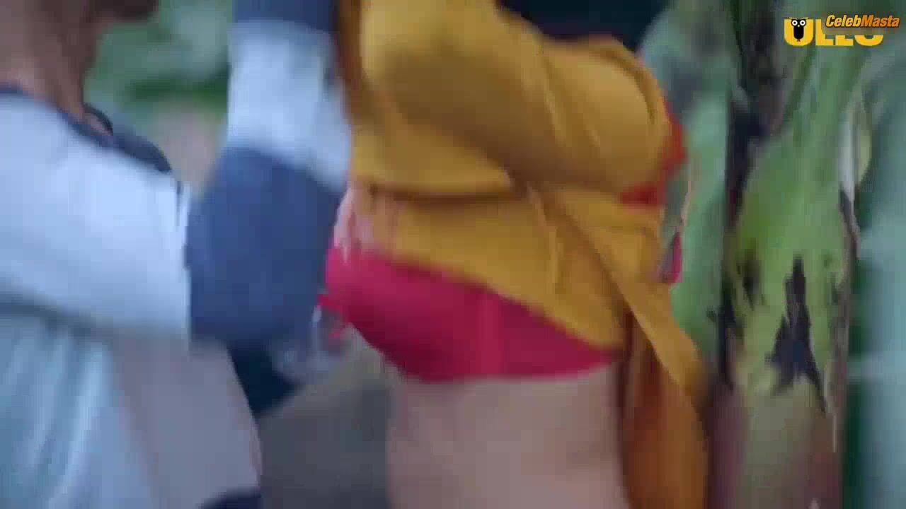 Priya Mishra Exposes Tits Scene In Mann Marzi - Photo 2 of 5