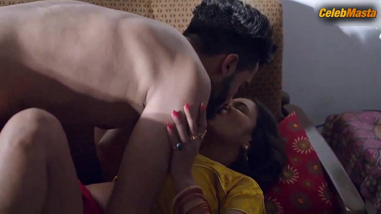 Muskaan Agarwal Flaunts Butt, Breasts Scene In Charmsukh : - Photo 1 of 5 photo 2