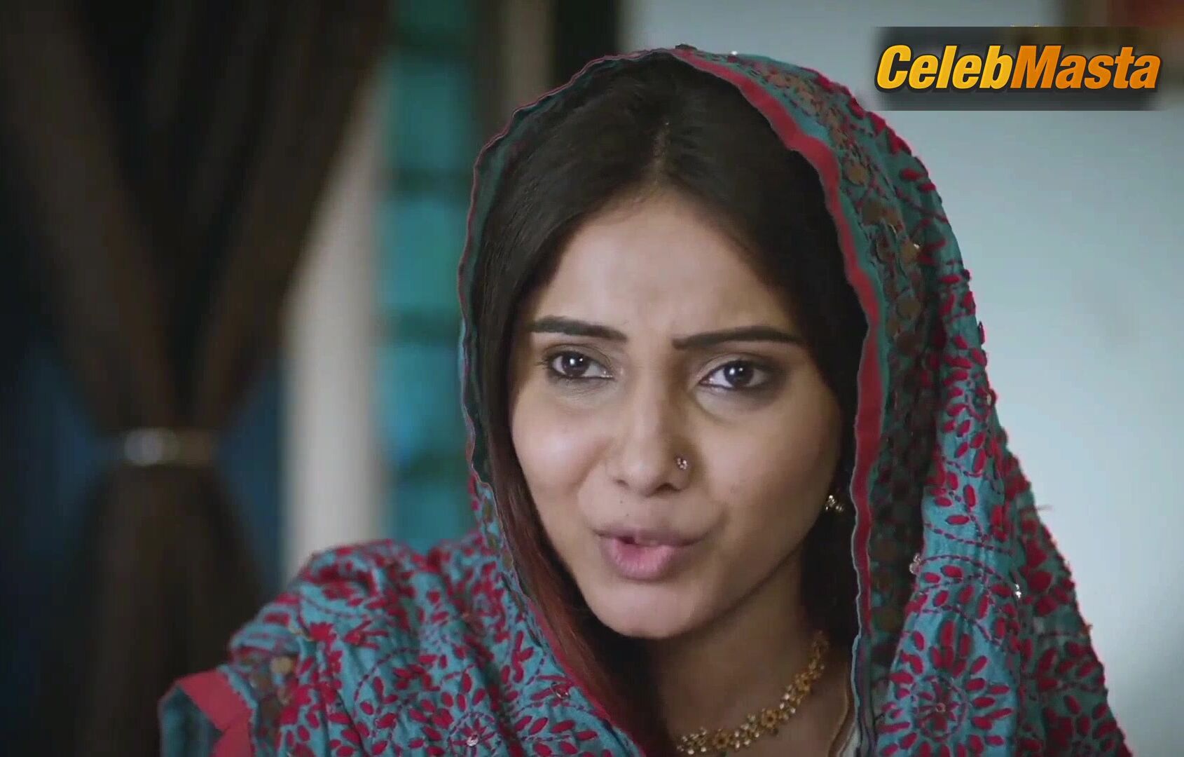 Priya Mishra ’s Hot Scene In Mann Marzi - Photo 2 of 5 photo 1