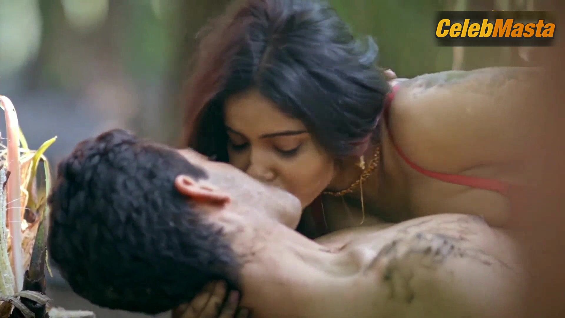 Priya Mishra ’s Hot Scene In Mann Marzi - Photo 2 of 5 photo 5