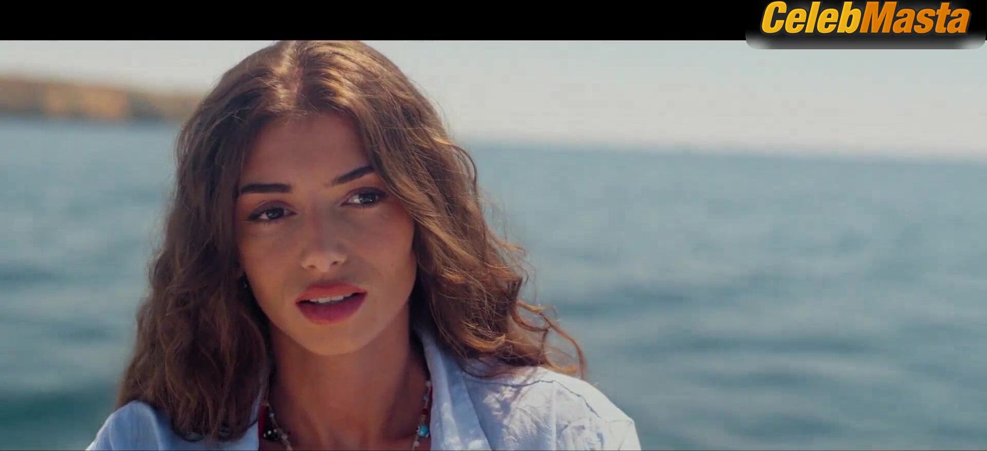 Mimi Keene Boobs, Bikini Scene In After Everything - Photo 1 of 5 photo 4