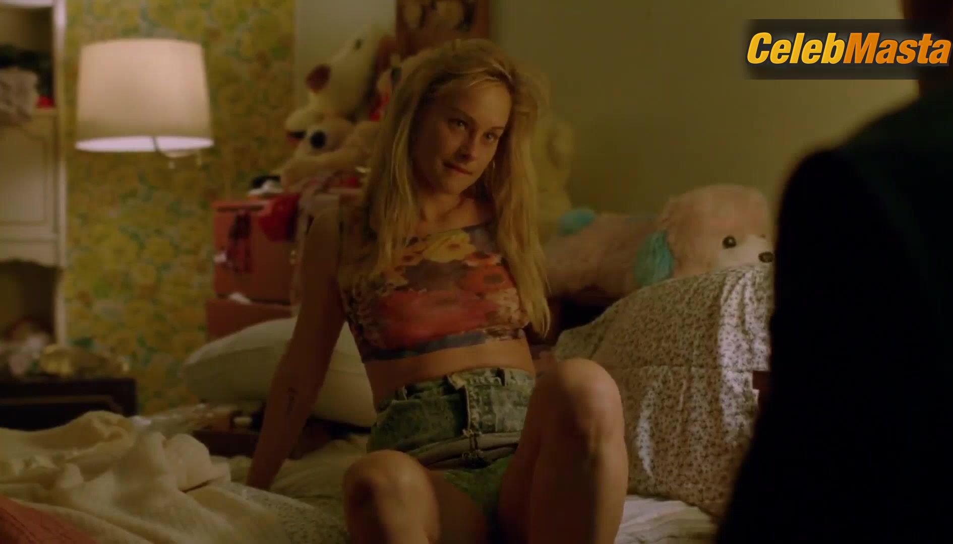 Alyshia Ochse Underwear Scene From True Detective - Photo 2 of 5