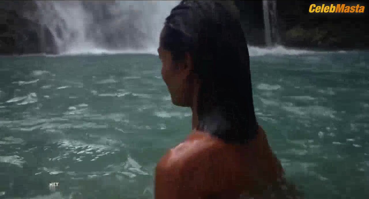 Laura Gemser ’s Booty, Tits Scene In Horror Safari - Photo 2 of 5 photo 5