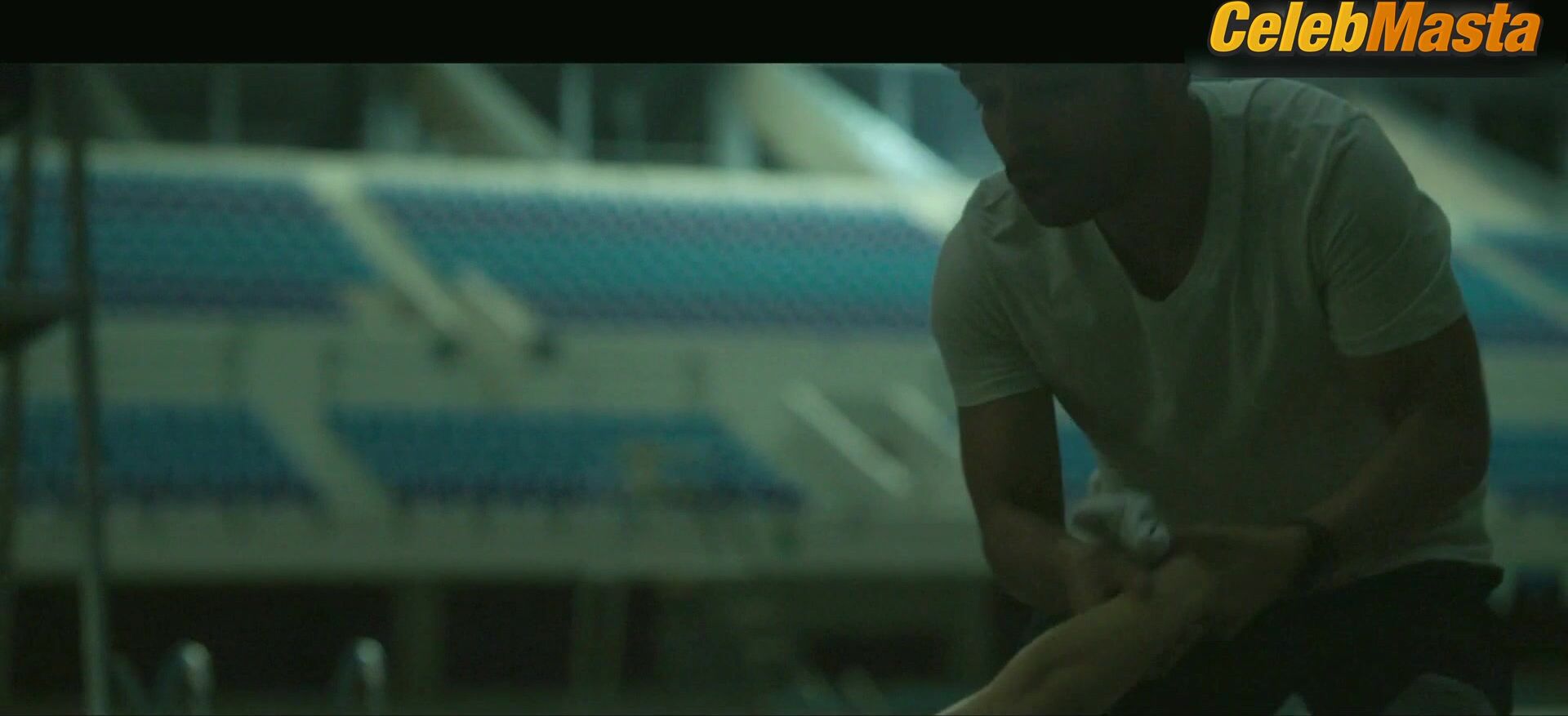 Karla Souza Underwear Scene In Dive Movie - Photo 1 of 5 photo 4