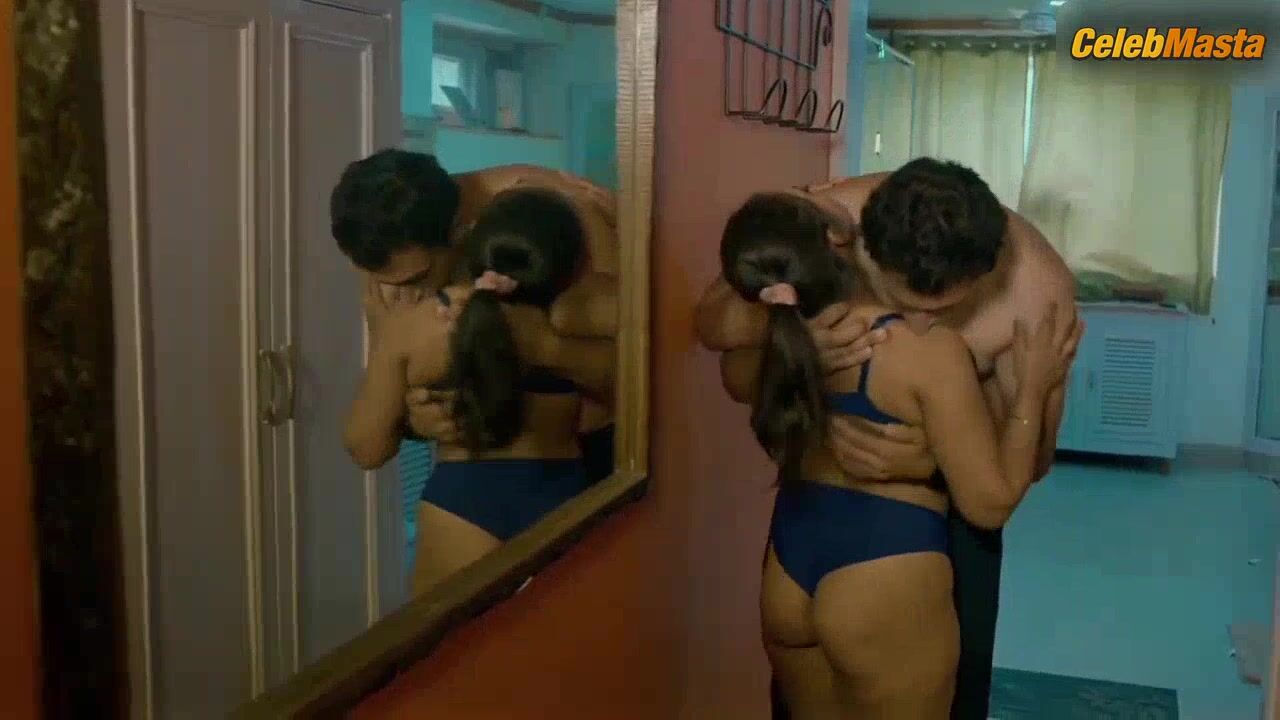 Peehu Kanojia Reveals Bush Scene In Charmsukh Tawa Garam - Photo 1 of 5 photo 4