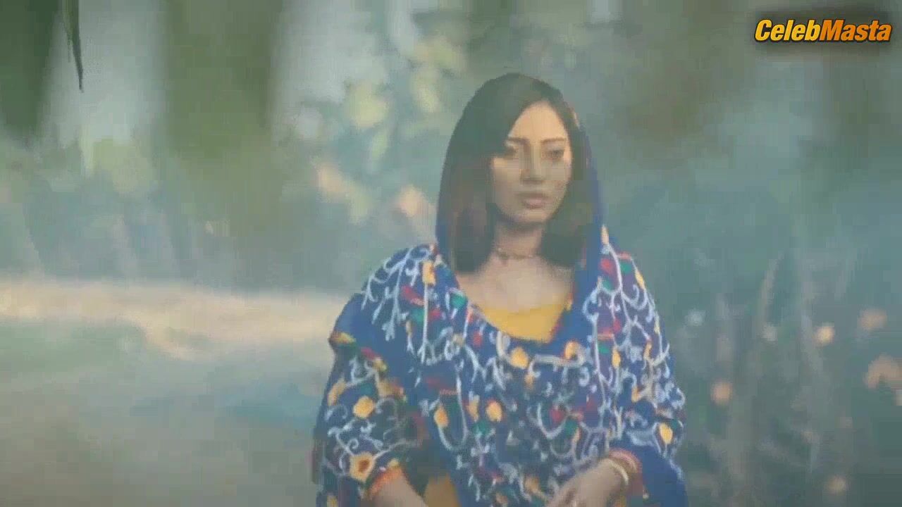 Priya Mishra Shows Off Sexy Scene In Mann Marzi - Photo 1 of 5