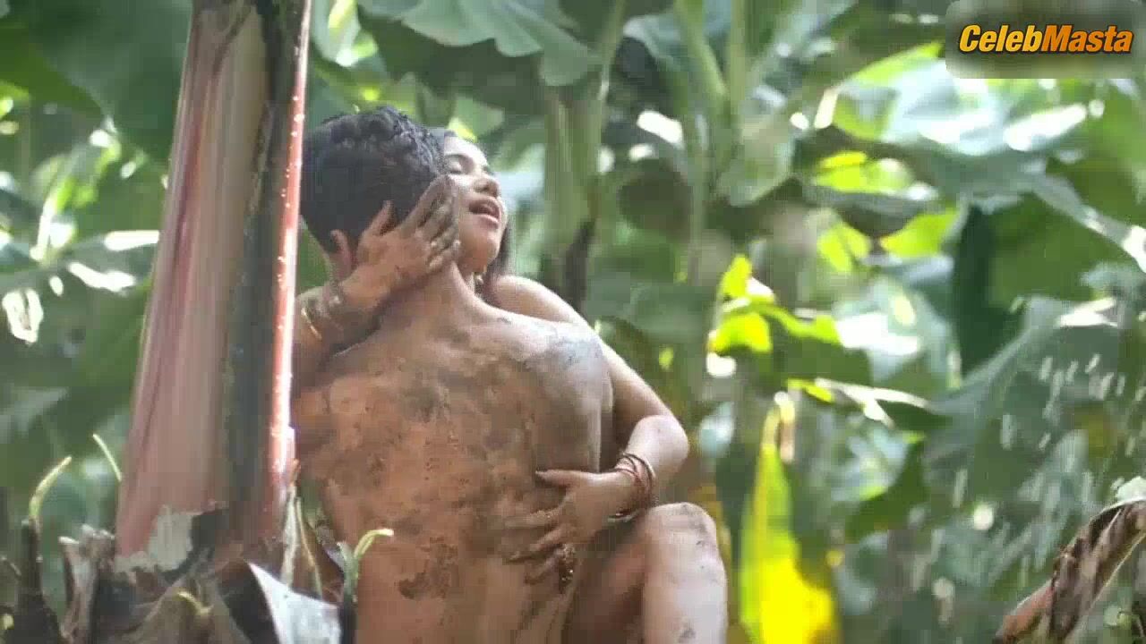 Priya Mishra Shows Off Sexy Scene In Mann Marzi - Photo 1 of 5 photo 4