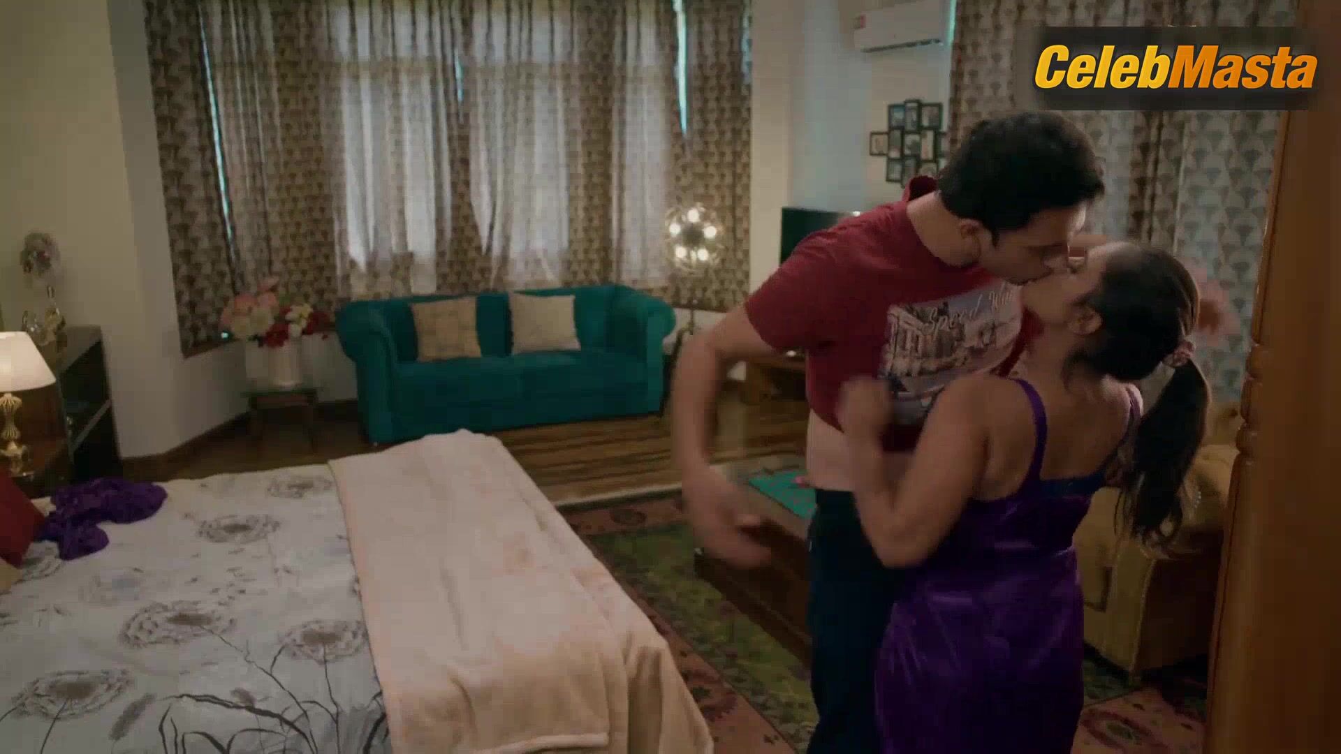 Peehu Kanojia ’s Tits, Panty Scene In Charmsukh Tawa - Photo 1 of 5 photo 2