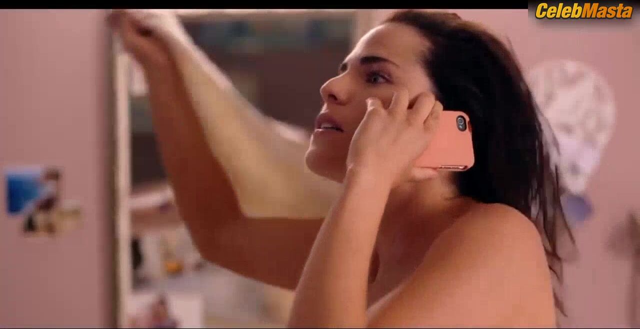 Karla Souza Shows Tits, Underwear Scene In Me Late - Photo 2 of 5