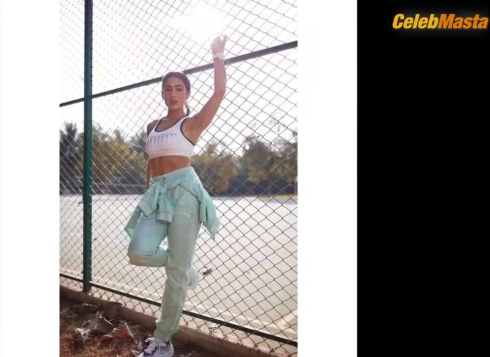 Sara Ali Khan Tits Scene, Hot Sexy Bold October December - Photo 2 of 5