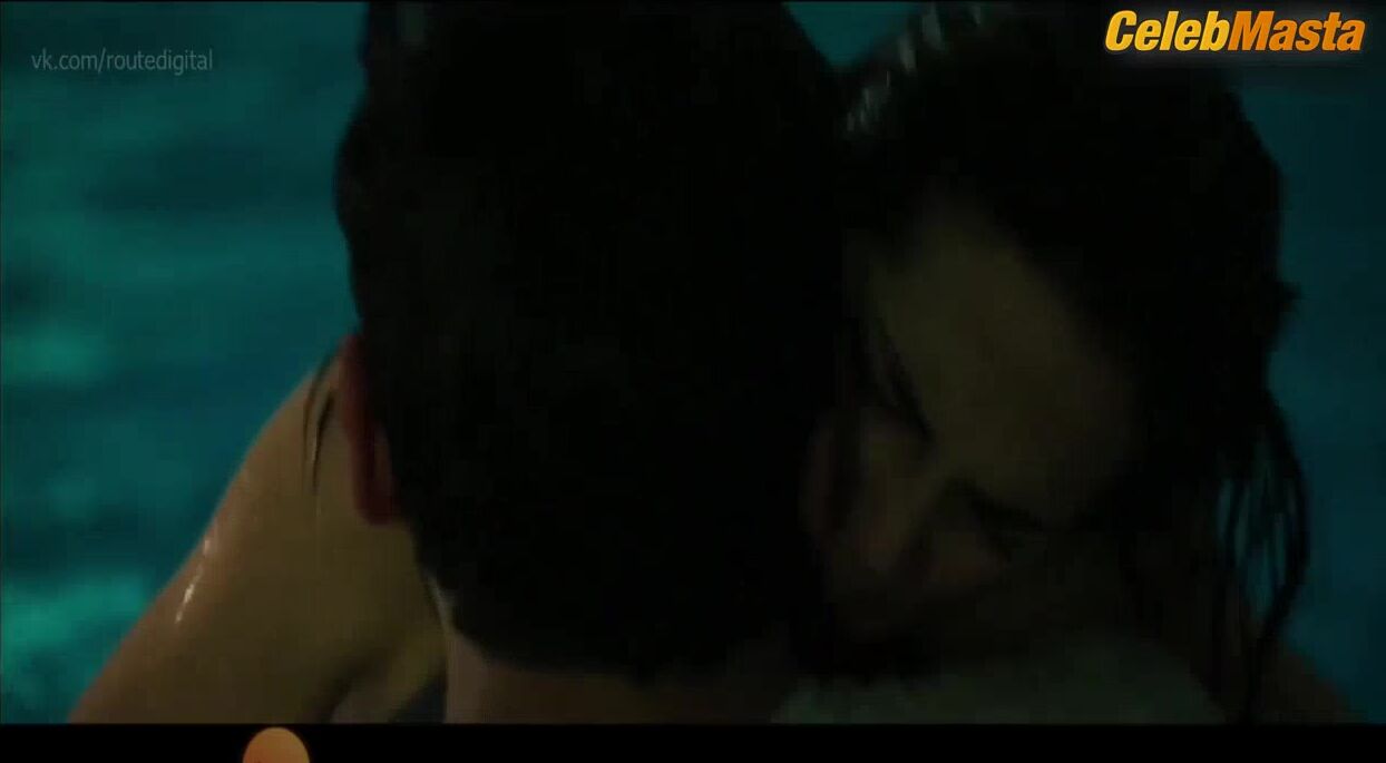 Karla Souza Flaunts Booty In Underwear Scene In Dive - Photo 3 of 5 photo 4
