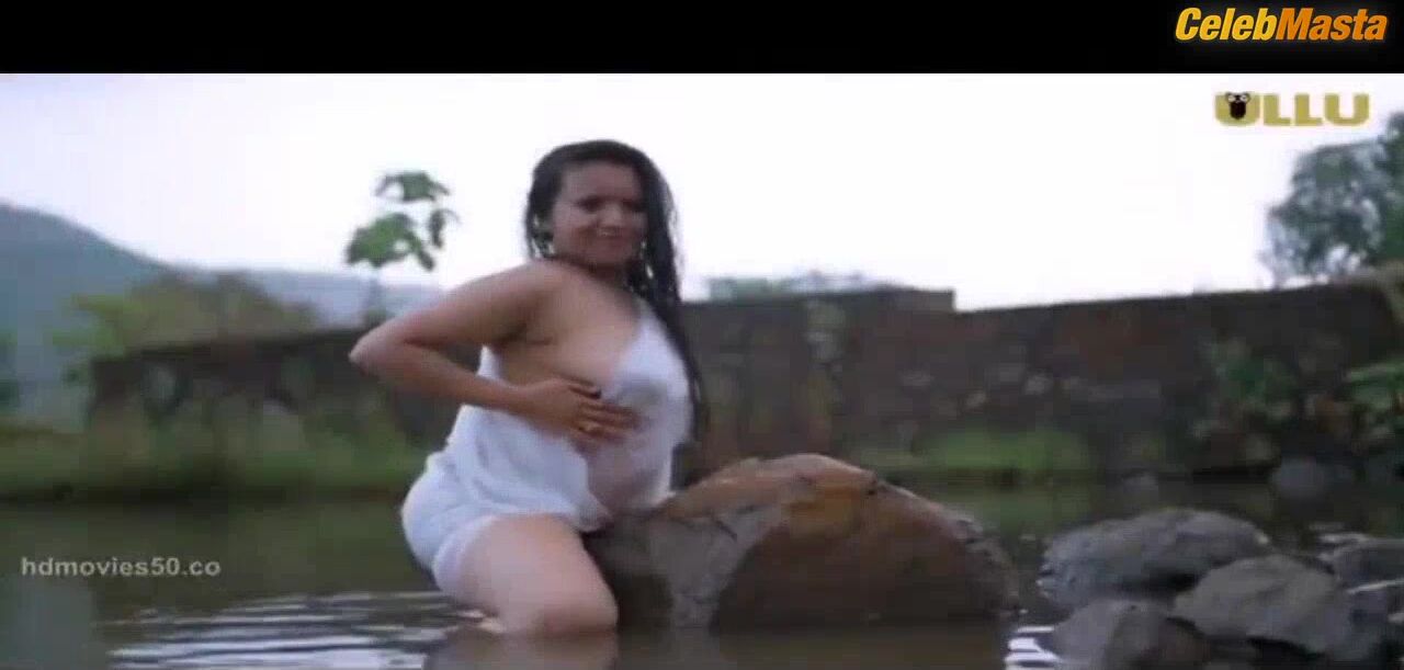 Priya Gamre Flaunts Butt, Boobs Scene In Shahad - Photo 2 of 5 photo 4