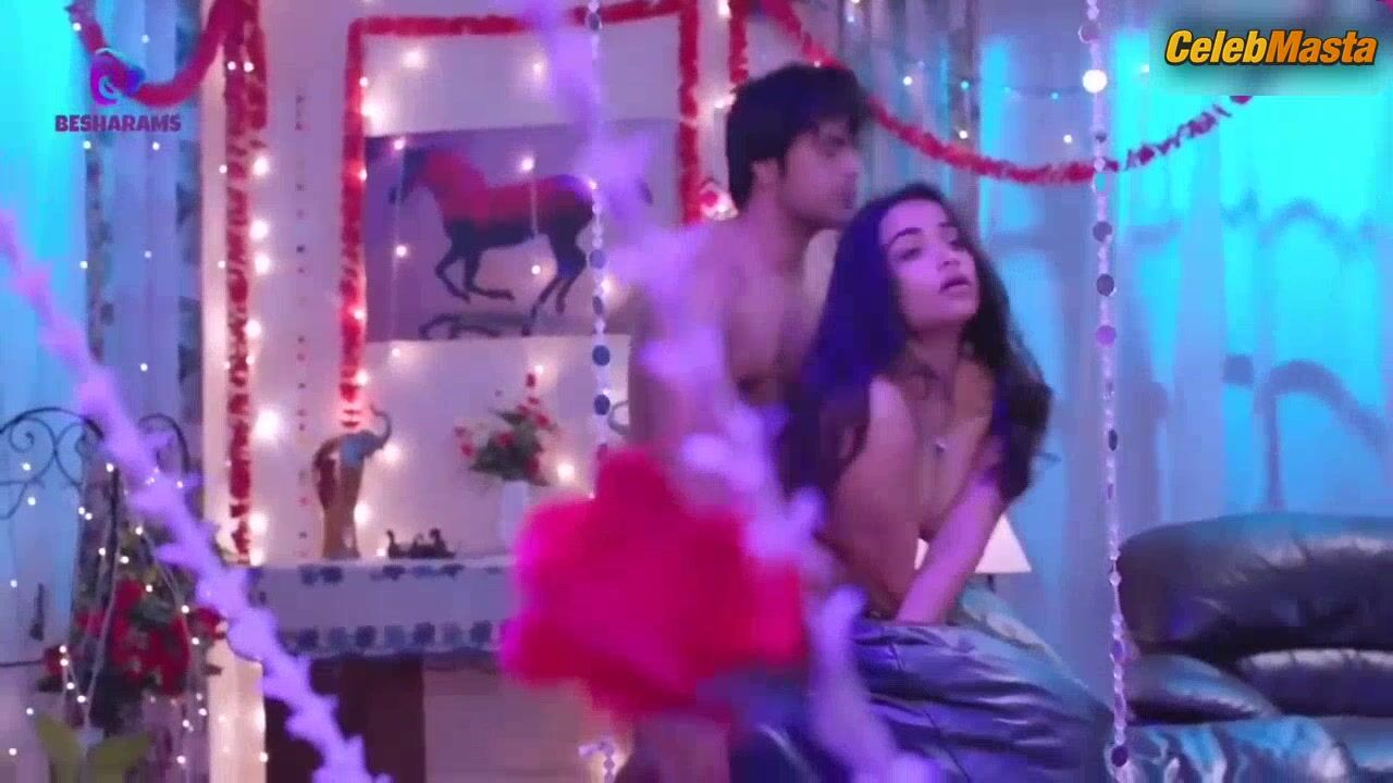 Gurmeet Kaur Butt’s Boobs Scene In Nain Sukh - Photo 2 of 5 photo 4
