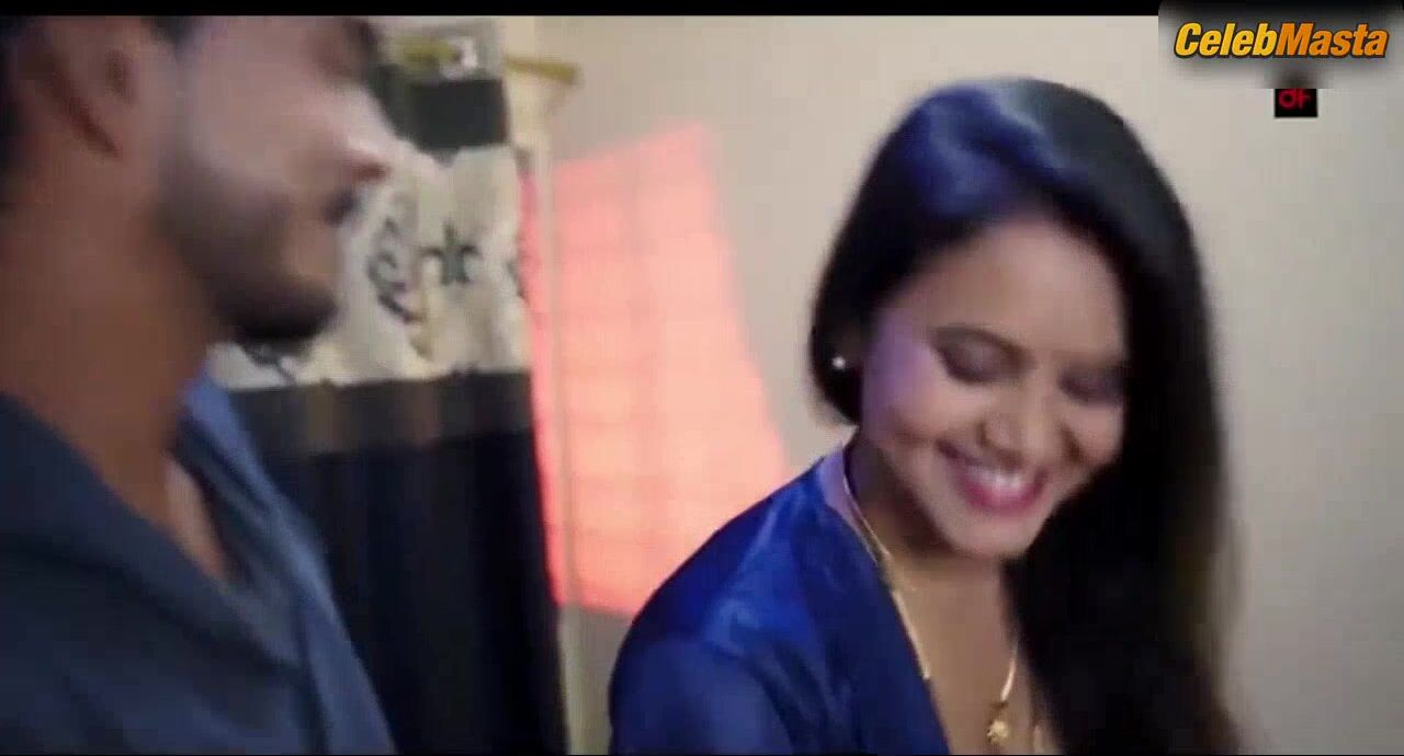 Priya Gamre Reveals Tits, Underwear Scene In Shadyantra - Photo 3 of 5 photo 1
