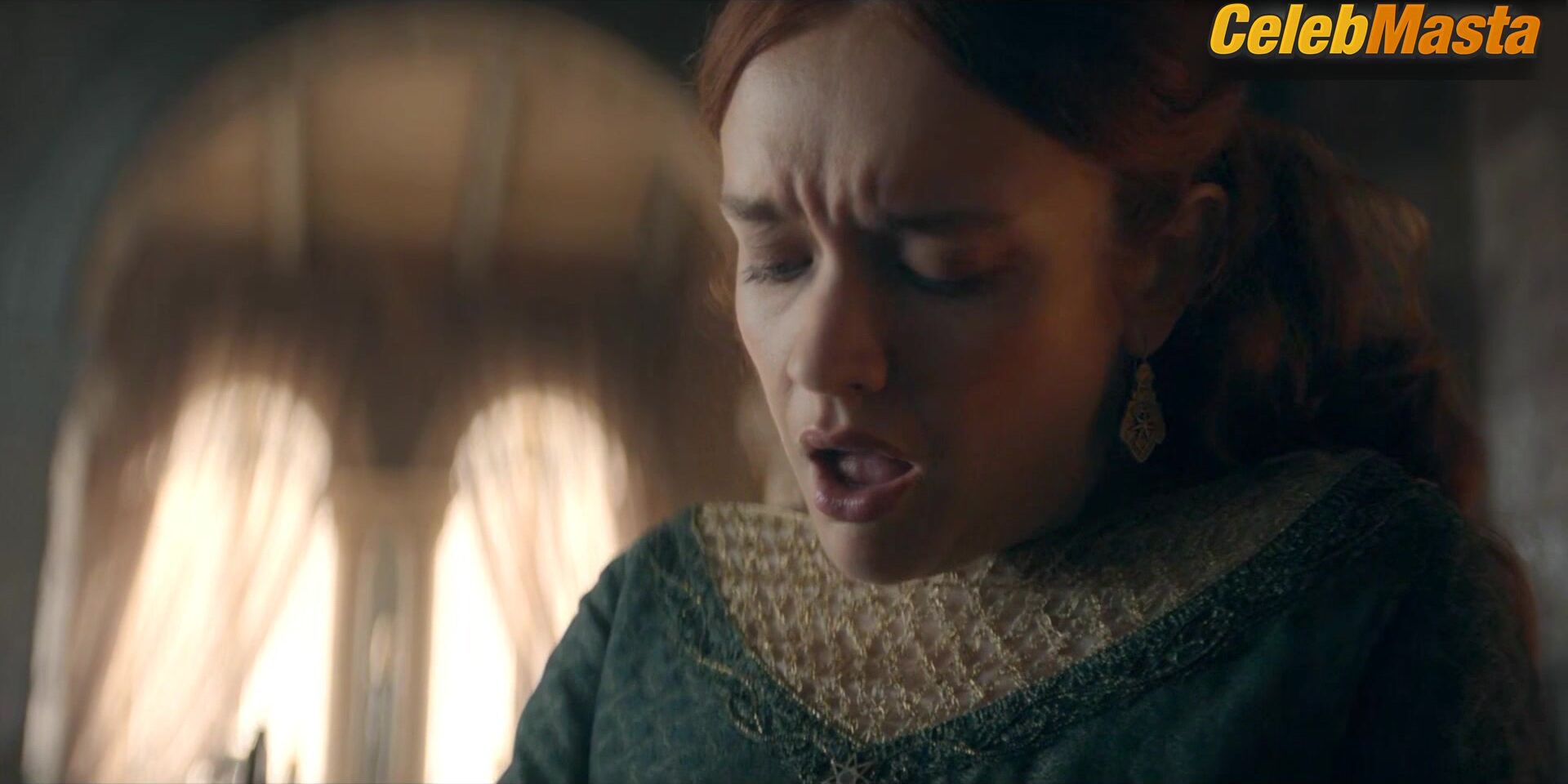 Olivia Cooke Bares Body In Scene In House Of The Dragon - Photo 1 of 5