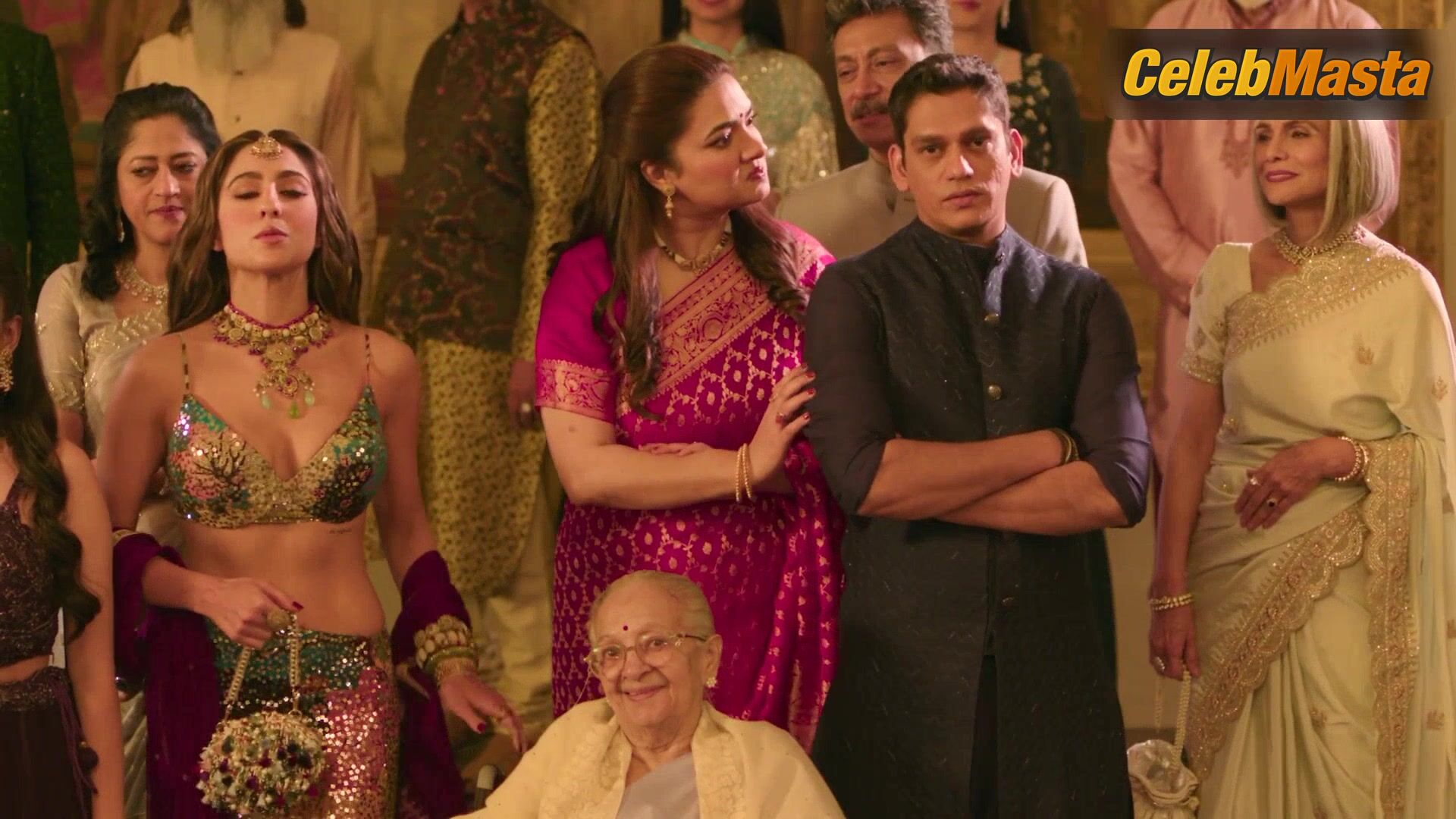 Sara Ali Khan ’s Hot Scene From Murder Mubarak - Photo 2 of 5 photo 5