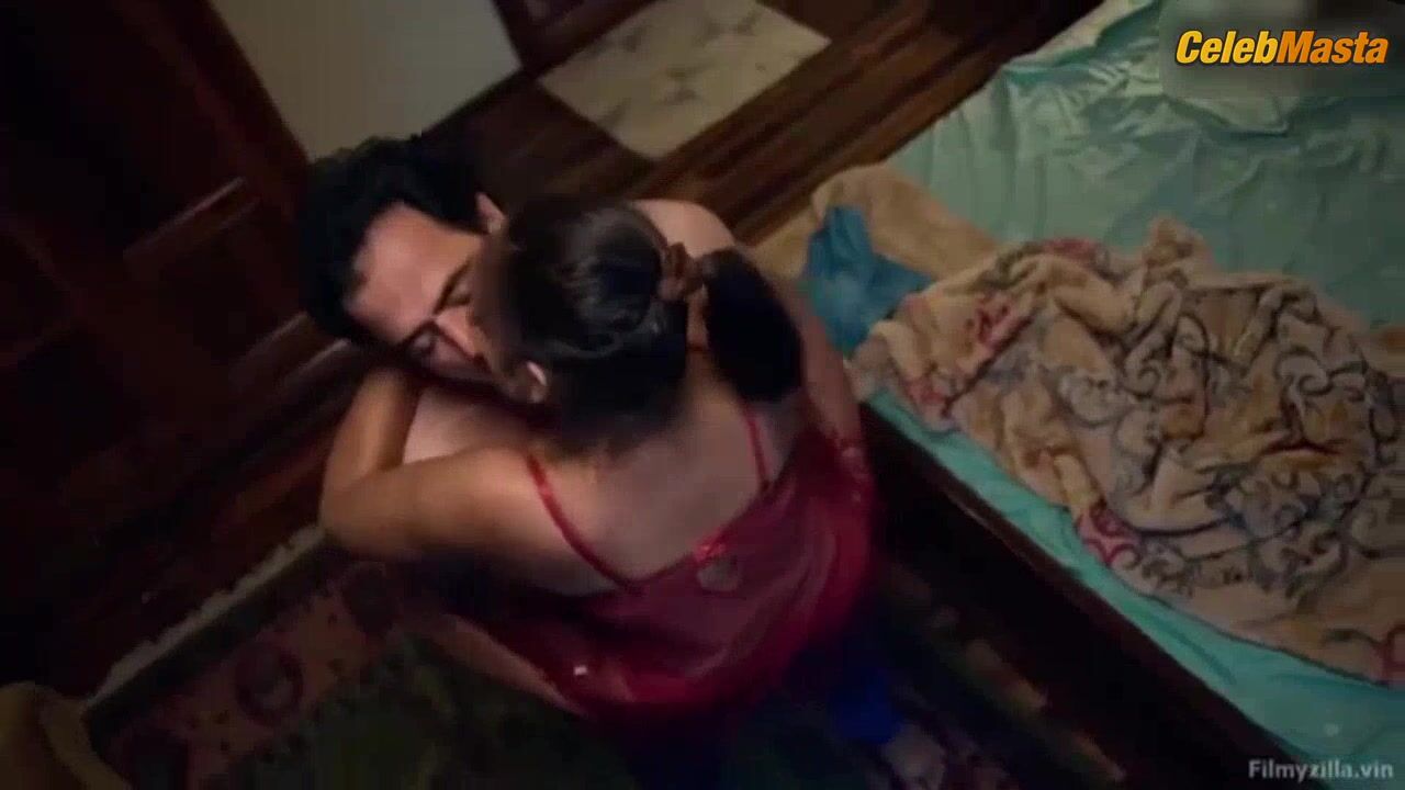 Peehu Kanojia ’s Hot Scene In Charmsukh Tawa Garam - Photo 1 of 5 photo 4