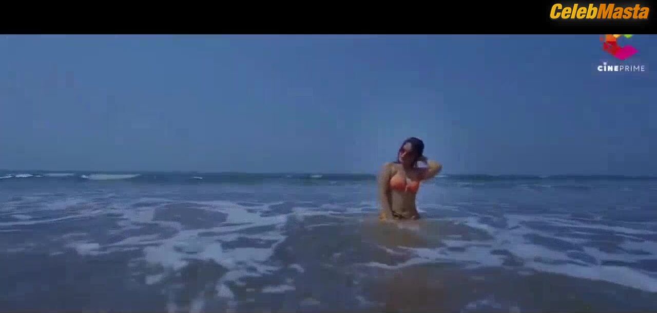 Manvi Chugh And Priyanka Biswas Reveal Butt In Lesbian - Photo 2 of 5 photo 4
