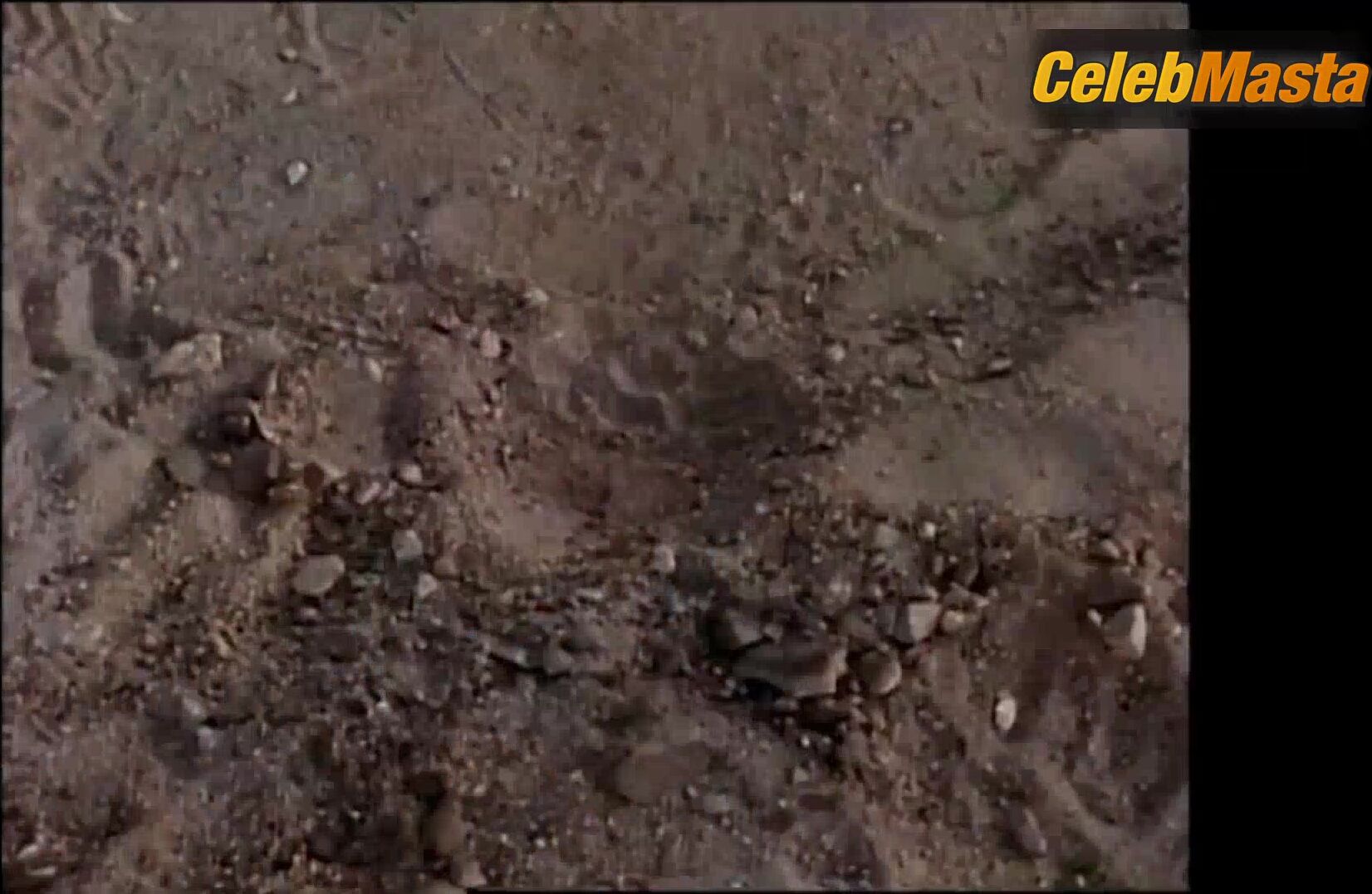 Amy Jo Johnson Steamy Scene In Mighty Morphin’ Power - Photo 2 of 5 photo 4