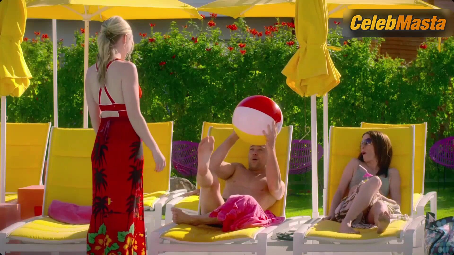 Allie Gonino Emmanuelle Vaugier And Swimsuit Scene From - Photo 2 of 5 photo 4