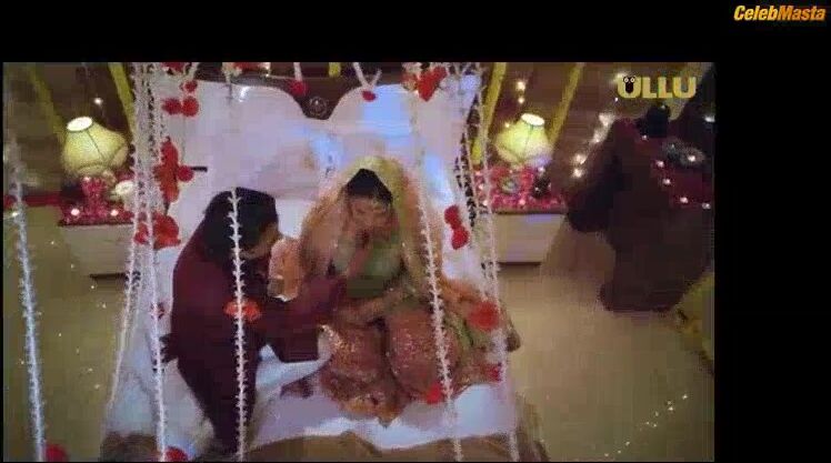 Priya Gamre Ass, Tits Scene From Charmsukh Majboori - Photo 1 of 5