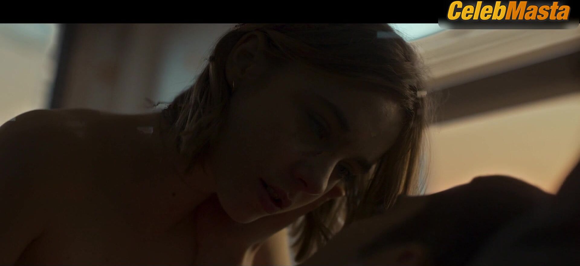 Clara Galle Bares Boobs Scene In Through My Window - Photo 2 of 5 photo 5