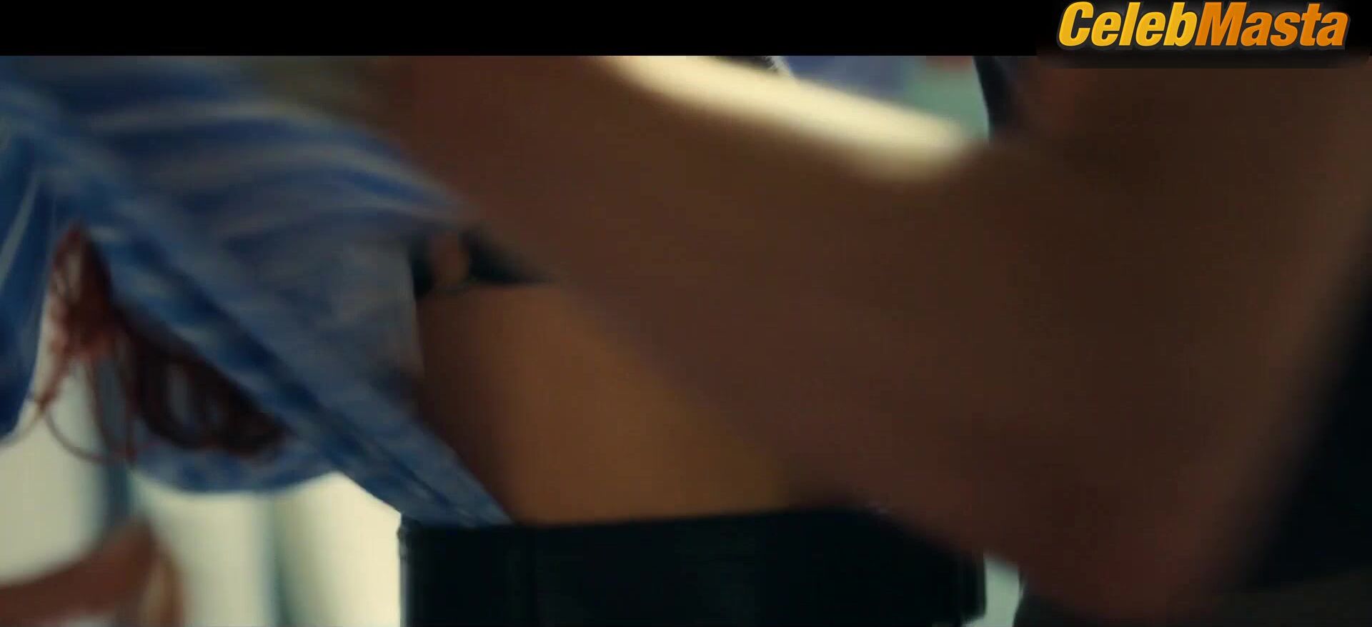 Olivia Cooke ’s Lingerie Scene In The Girlfriend - Photo 2 of 5 photo 1