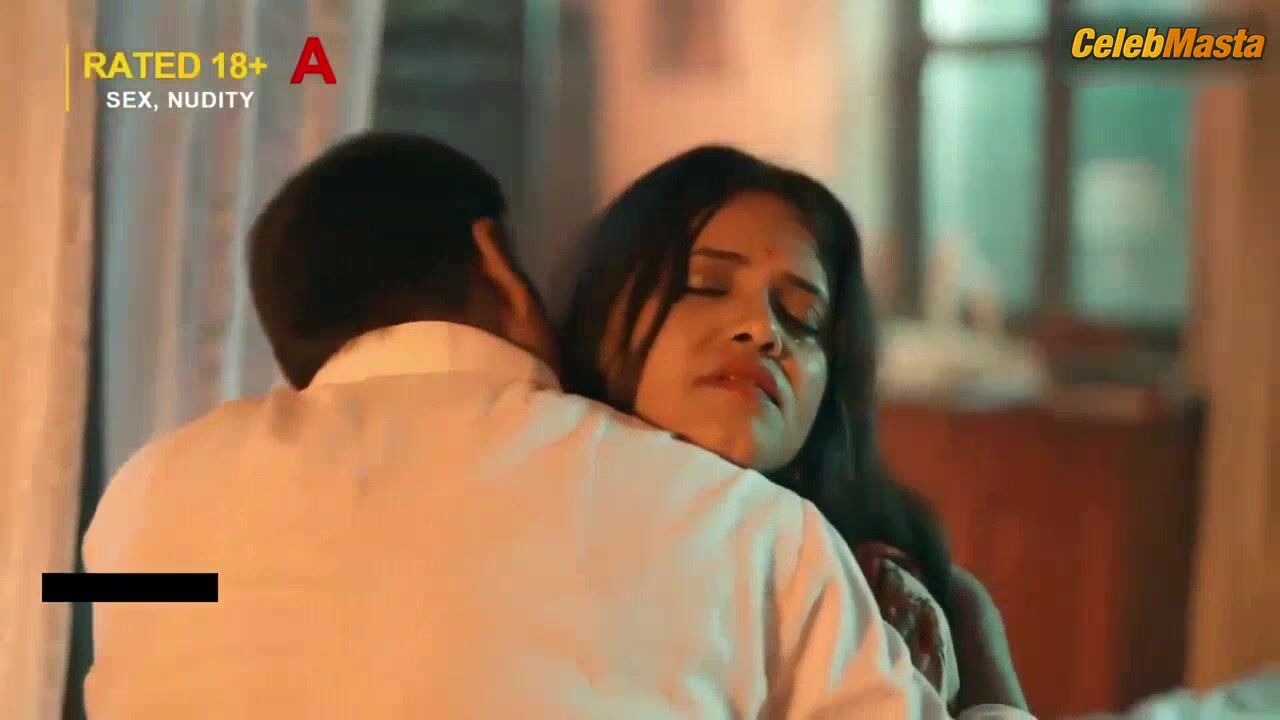 Priya Gamre Tits And Underwear Scene From Matki Part 2 - Photo 1 of 5