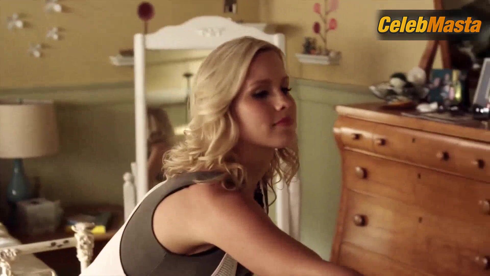 Claire Holt Shay Mitchell And ’s Lesbian Scene - Photo 2 of 5 photo 4