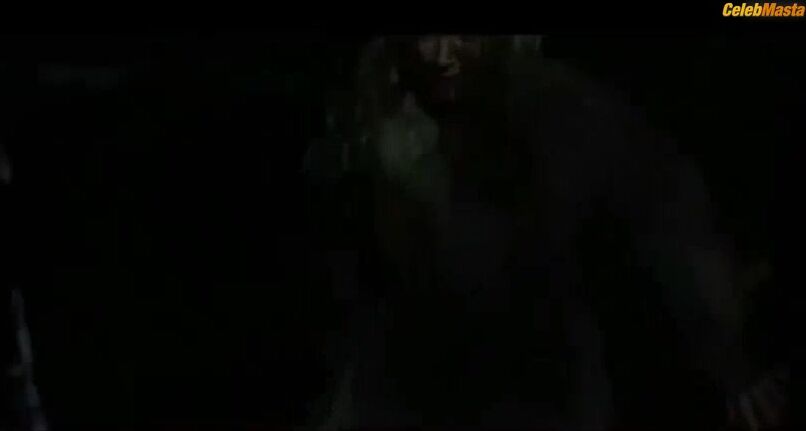 Emmanuelle Vaugier Sexy Scene From Human Target - Photo 1 of 5