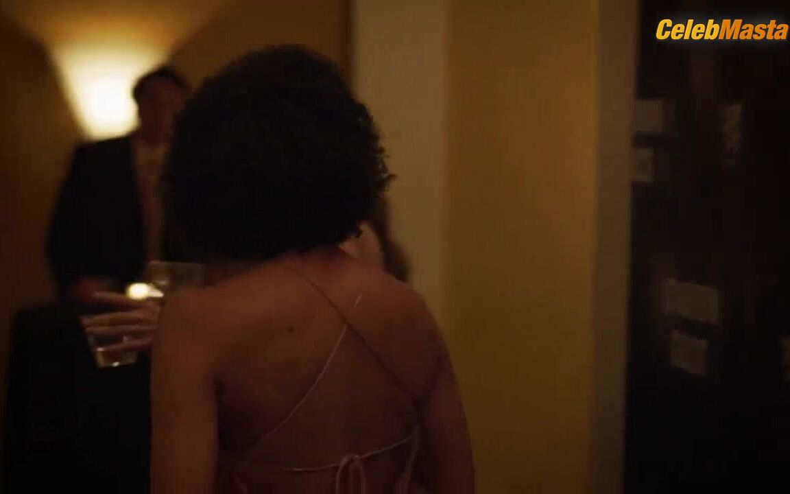 Gugu Mbatha-raw ’s Hot Scene In Easy - Photo 2 of 5 photo 1