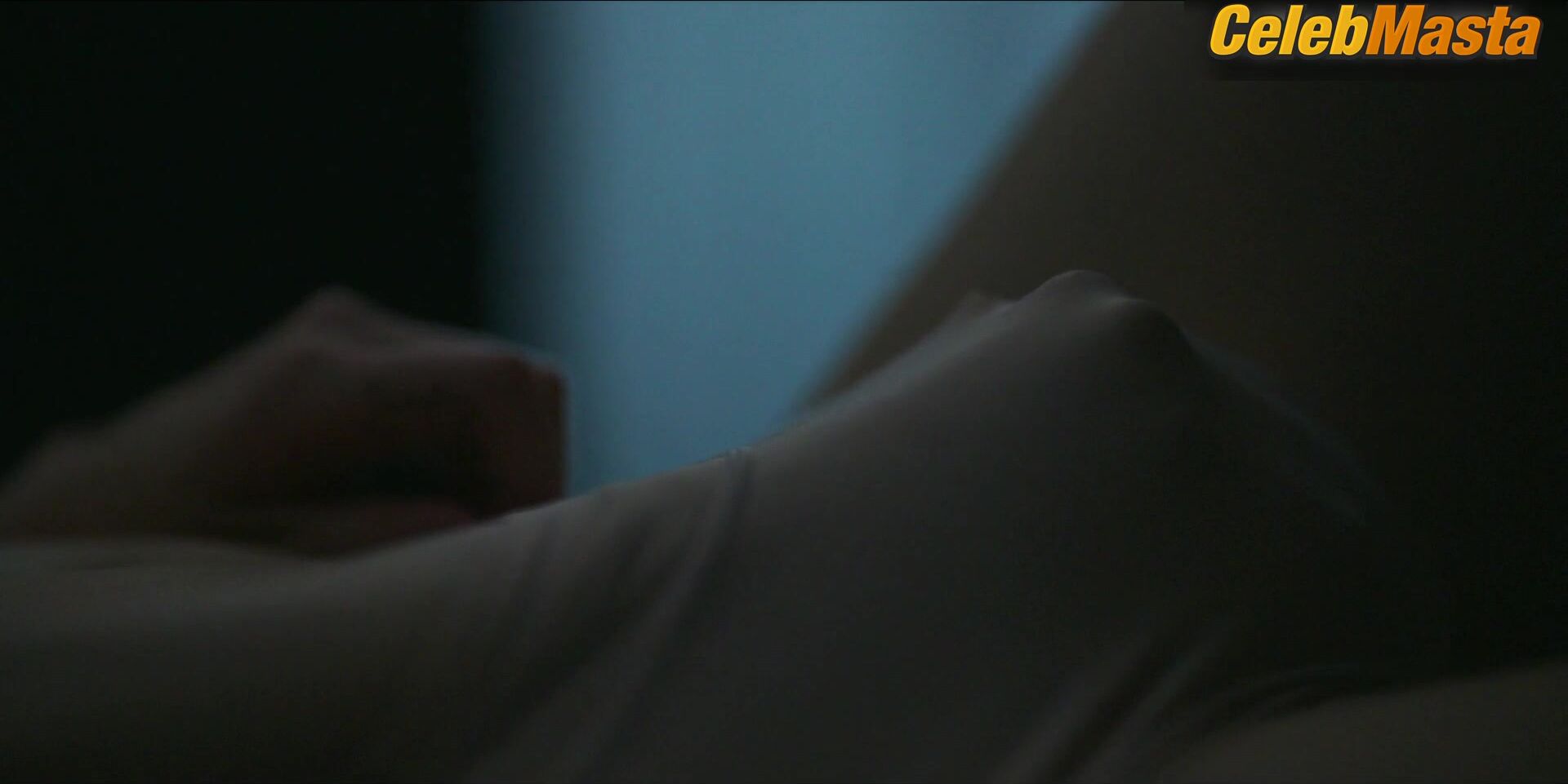 Kang Hae-lim ’s Underwear Scene In Somebody - Photo 1 of 5 photo 2