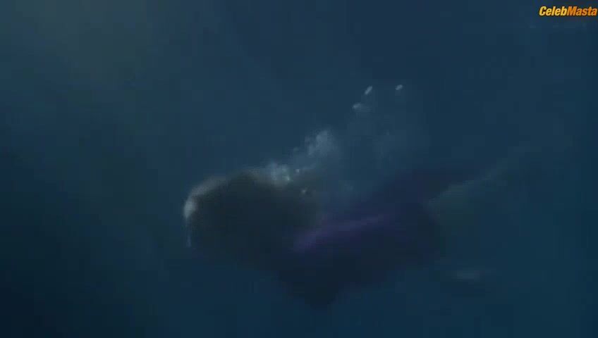Emmanuelle Vaugier Booty, Tits Scene In Water’s Edge - Photo 2 of 5 photo 1