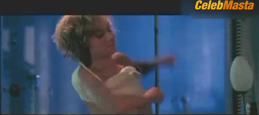 Cecile De France Steamy Scene From L’art (delicat) De - Photo 2 of 5 photo 5